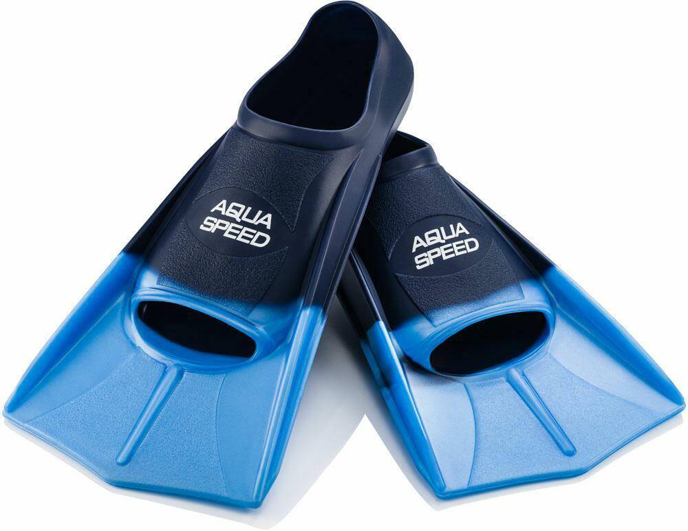 Training fins size 41-42 col. 02