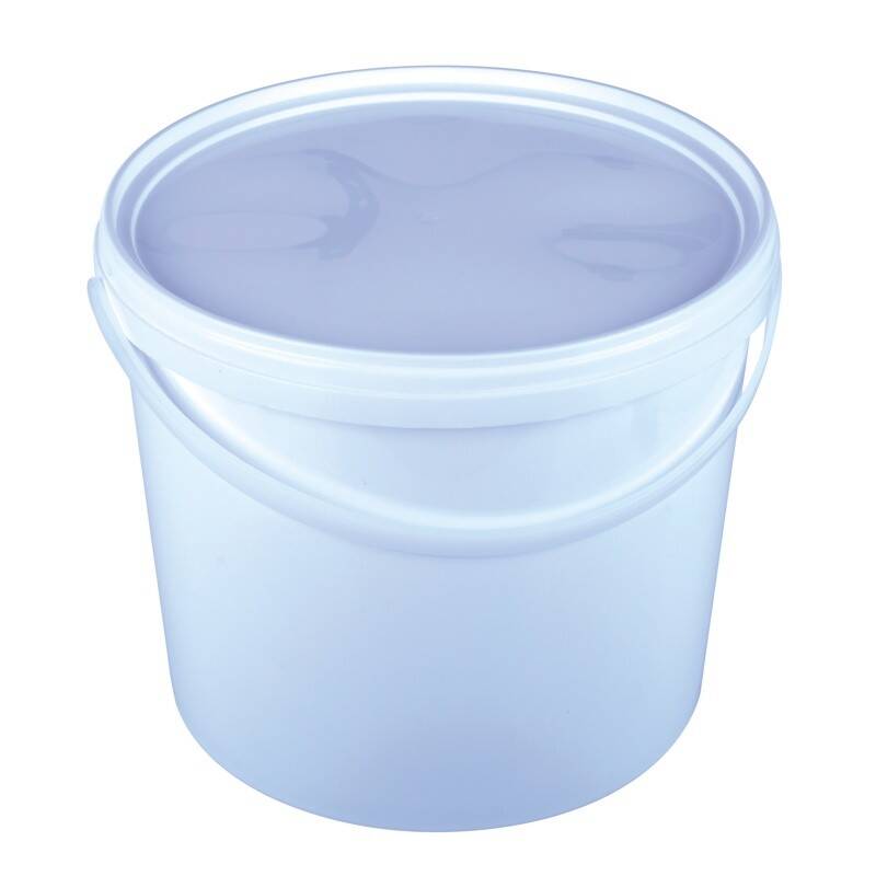 White plastic bucket 10 L