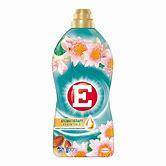 E Aromatherapy Essentials Płyn do tkanin Kwiat Lotosu & Olejek Migdałowy 1650 ml (66 prań)