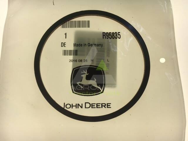 R95835 Podkładka silzgowa John Deere