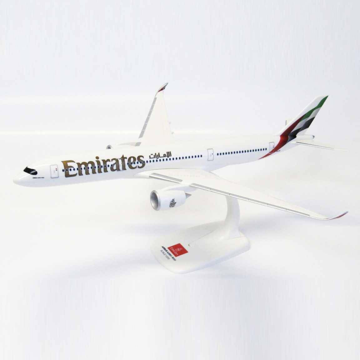 MODEL 1/200 AIRBUS A350 EMIRATES