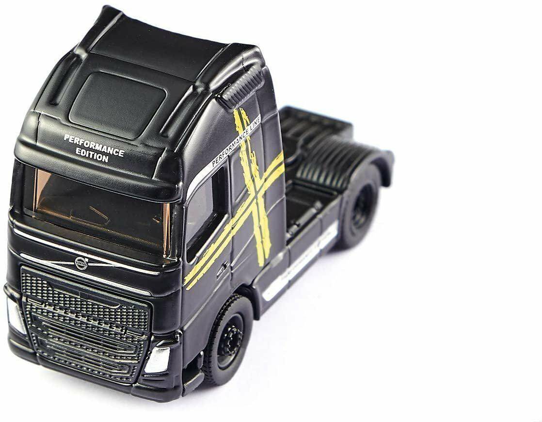 Siku 15-  Volvo FH16 Performance Line