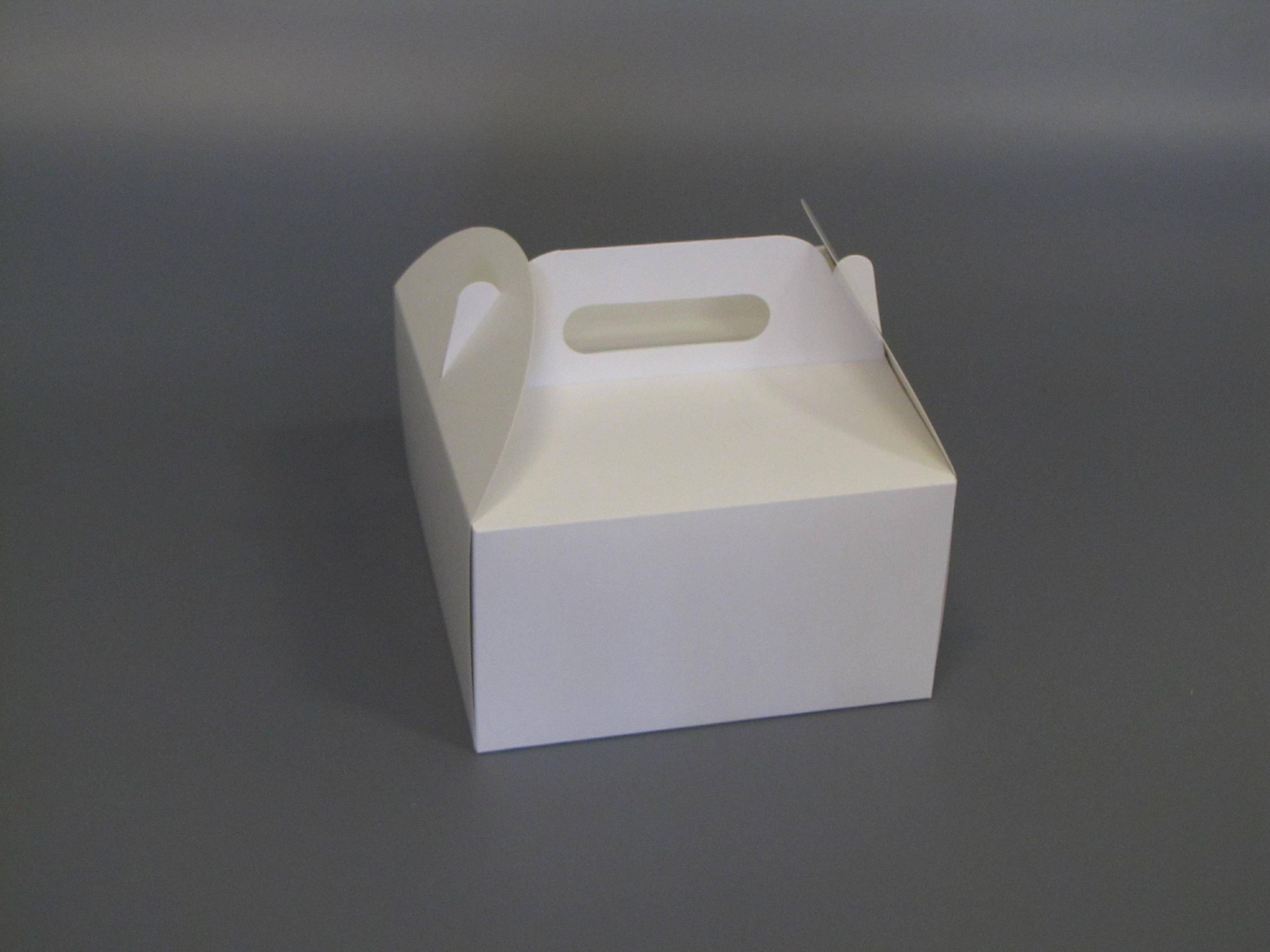 Pudełko na tort, tektura, białe, 21x21x12cm, 1 szt.