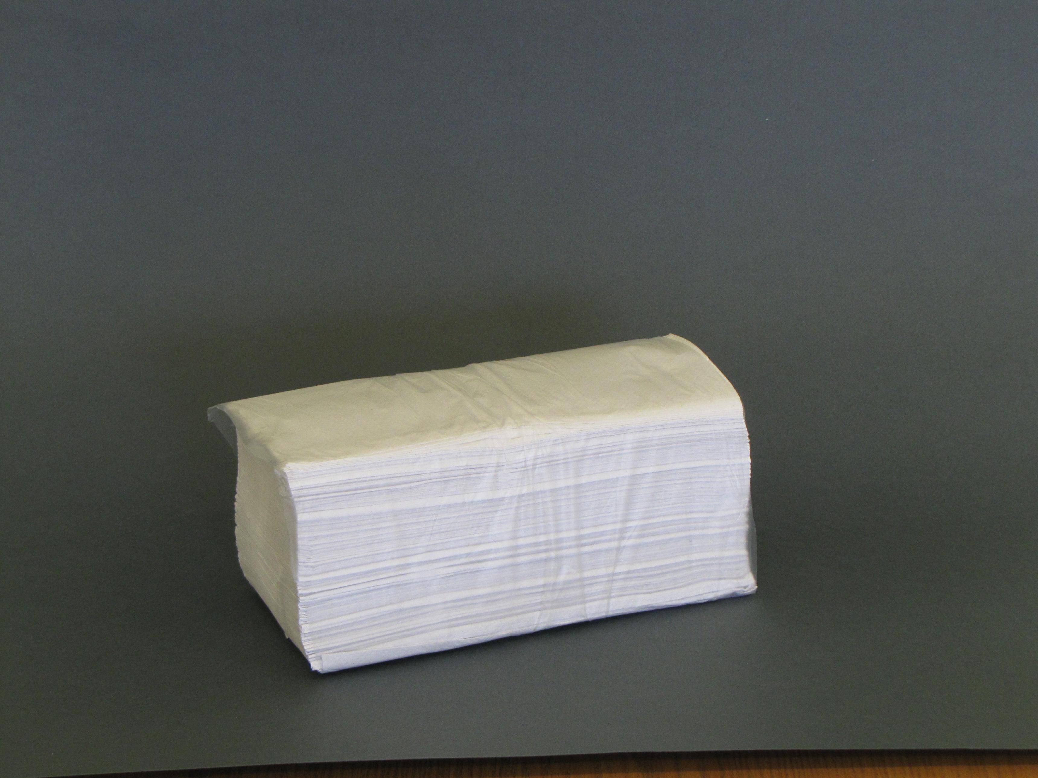 Ręcznik ZZ 2w biały cel. Z 150 listków (Zdjęcie 1)