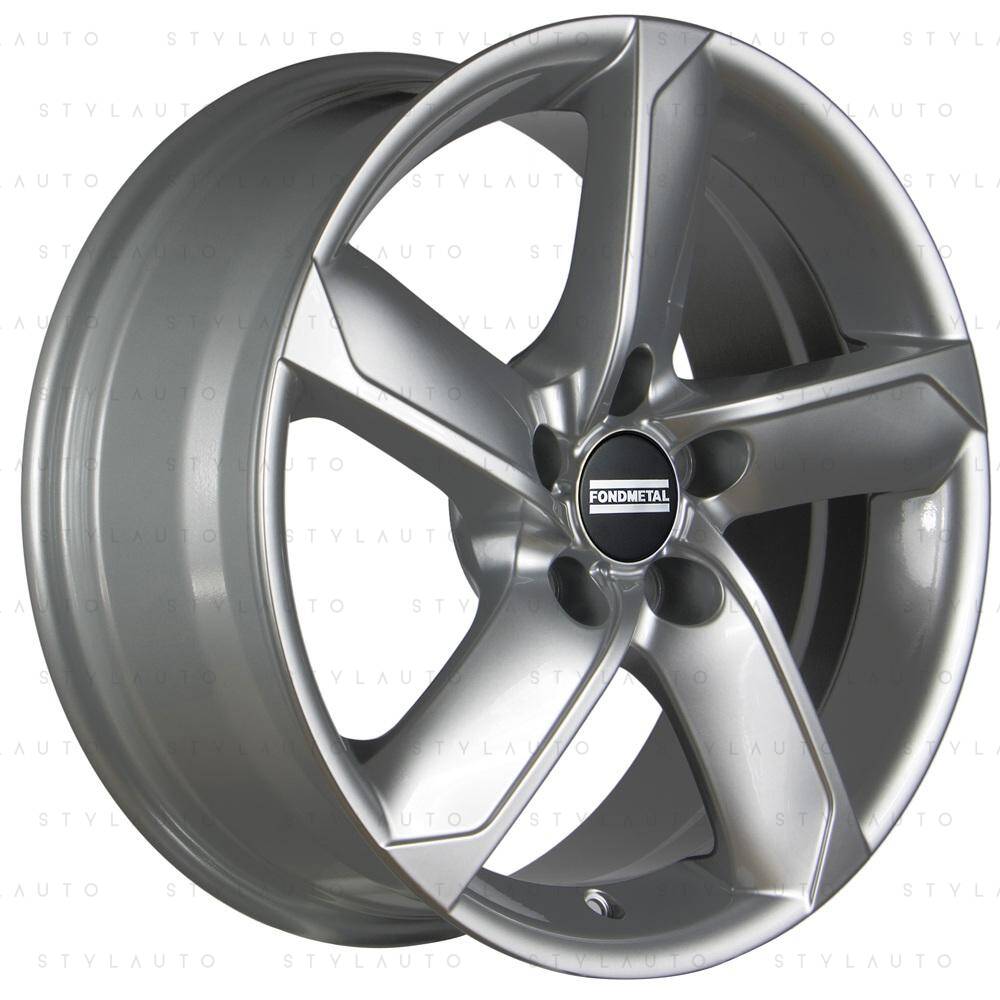 FELGA Fondmetal 7900 SREBRNY