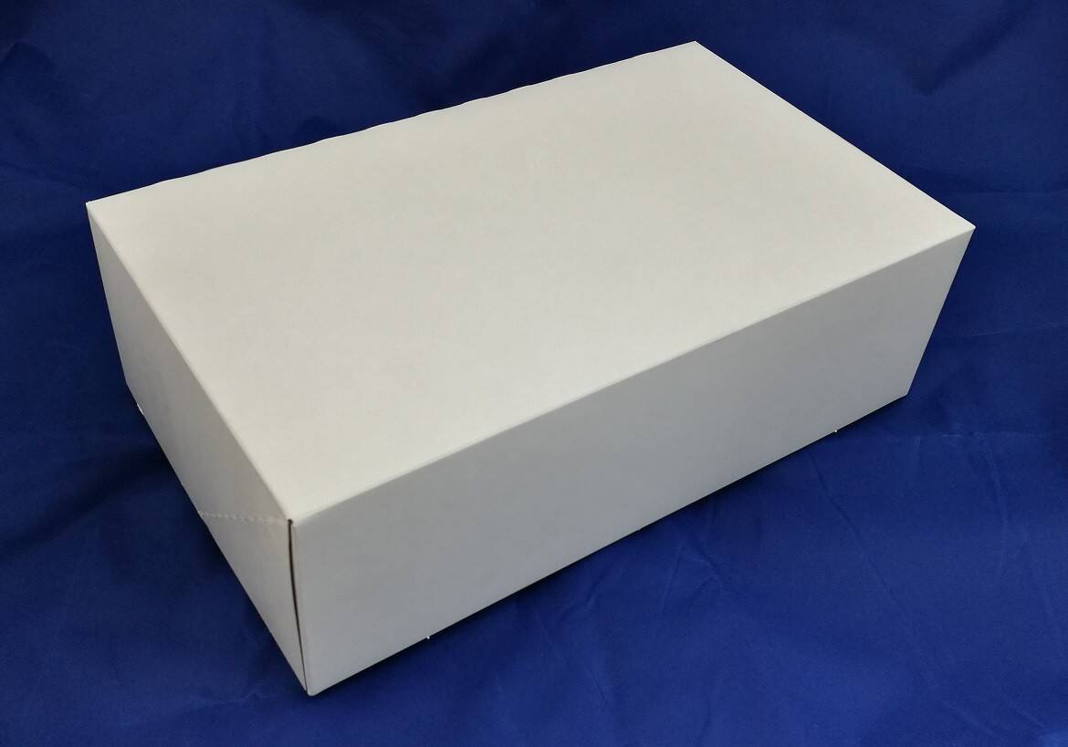 Pudełko 25x15x8 biało/brąz BEZ NADRUKU