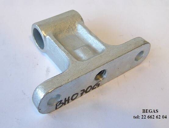 GNIAZDO ZAWIASU EB 15-108 Z OTW.fi 17