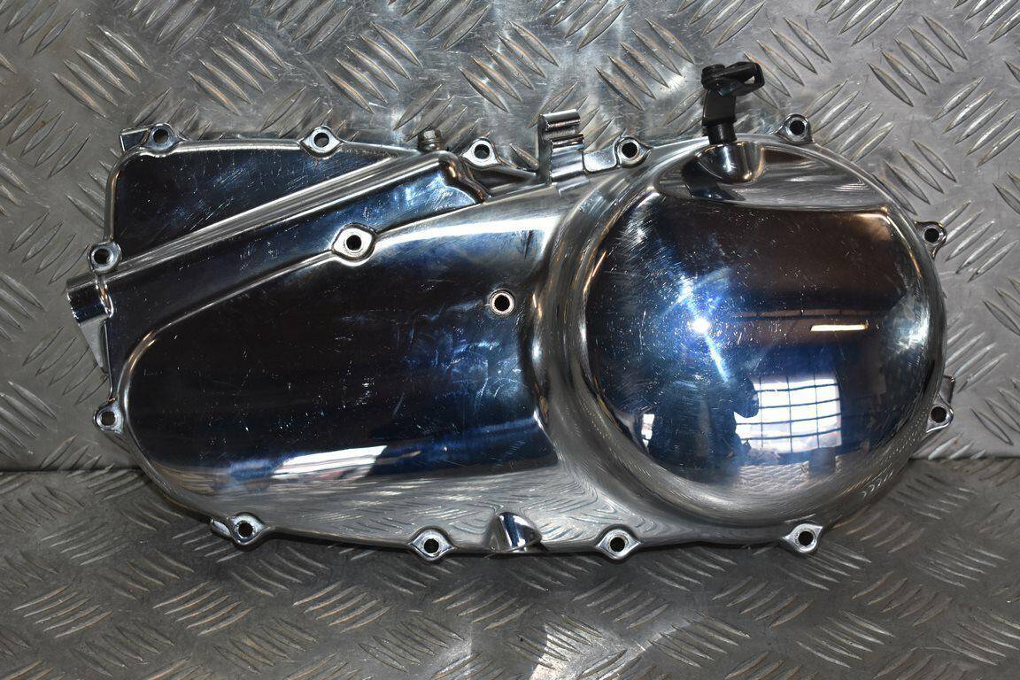 Dekiel silnika pokrywa sprzęgła kapa (Zdjęcie 1)