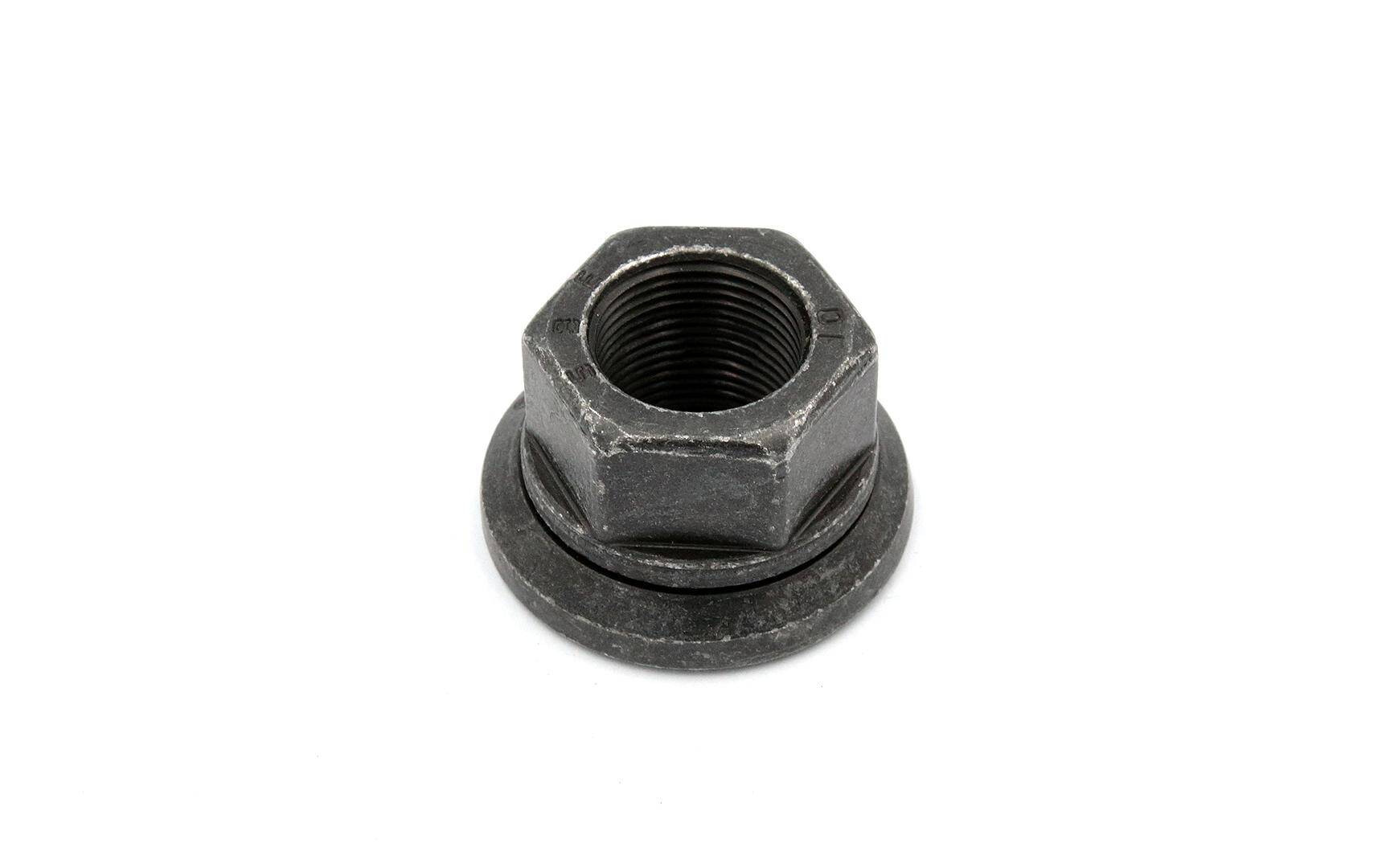 MANITOU wheel stud nut 52734726