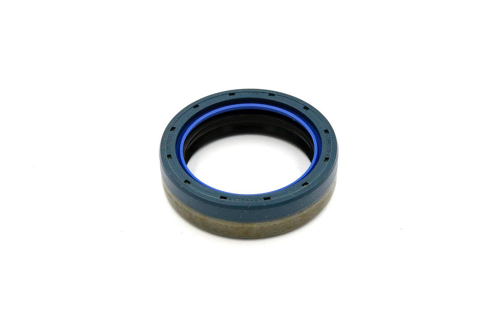 Half shaft seal for MANITOU 703077 DANA