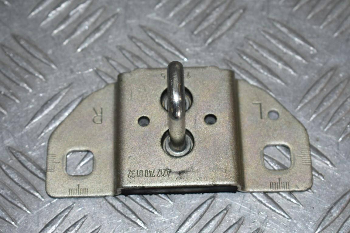 Zaczep zamka klapy bagażnika tył II (Zdjęcie 3)