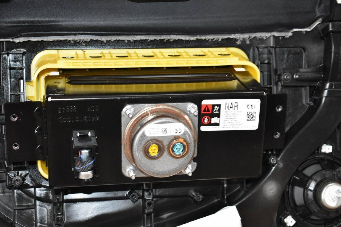 Deska rozdzielcza airbag pasażera TESLA (Zdjęcie 12)