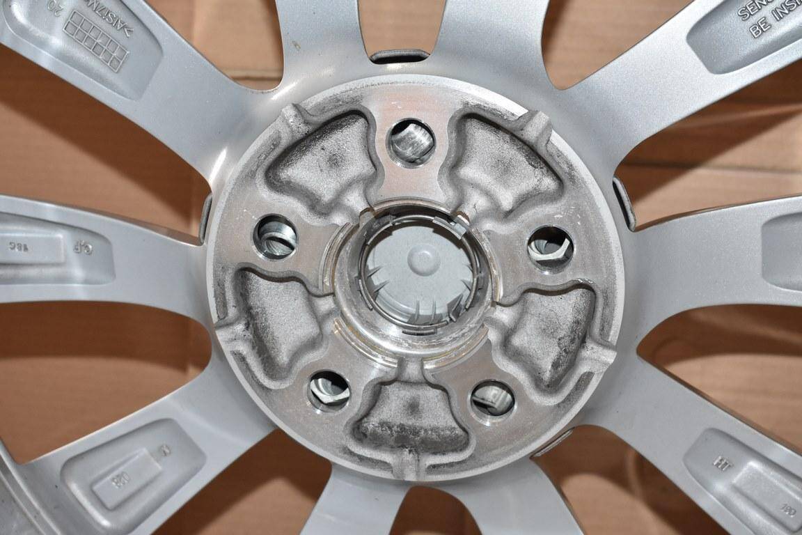 Felga koło 19x8.5 aluminiowa srebrna III (Zdjęcie 8)