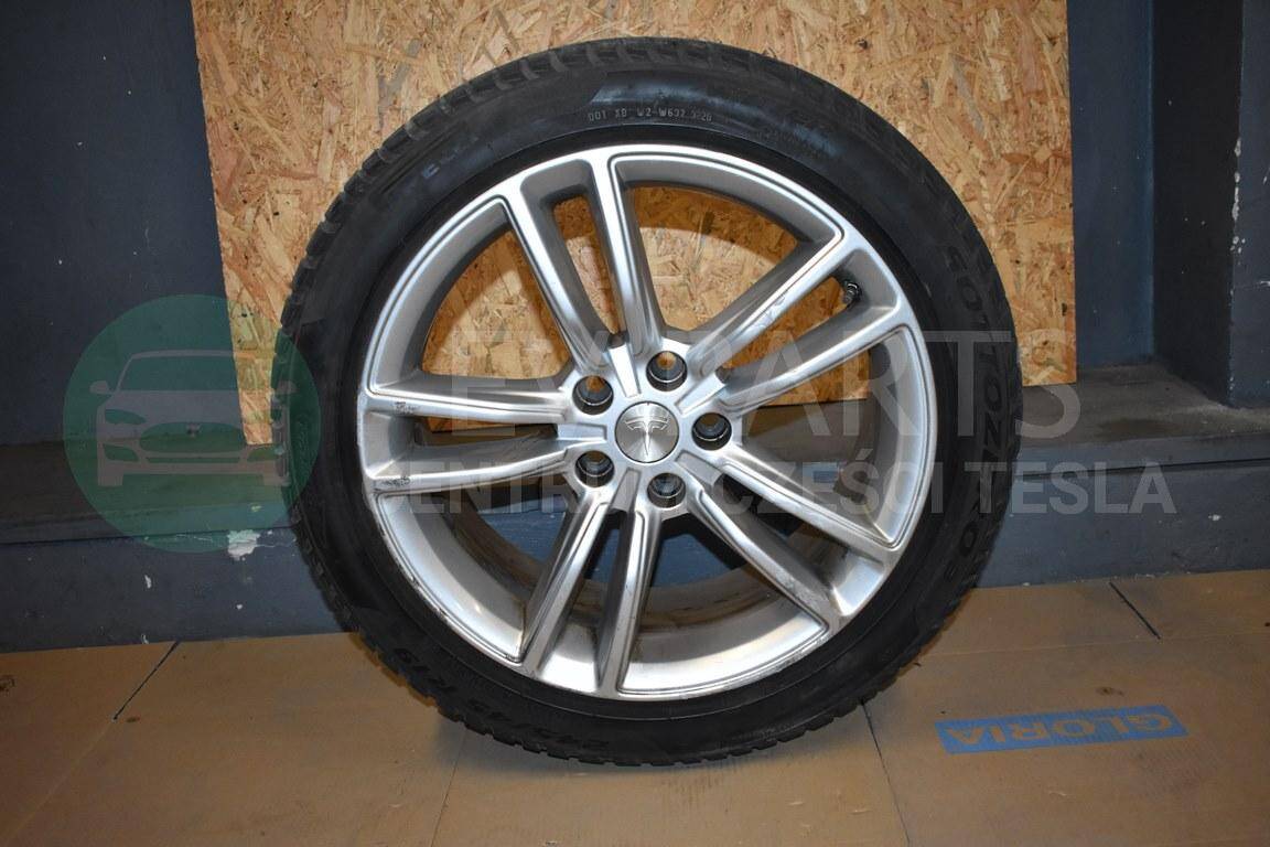 Alloy Wheel Rim 19x8 silver