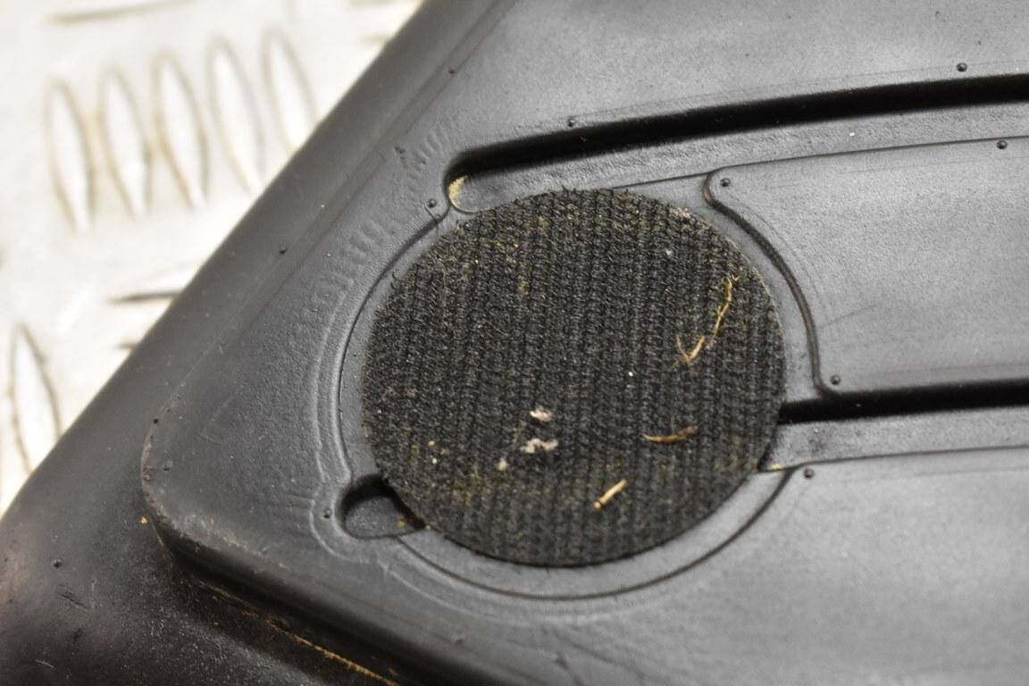 Dywanik wykładzina gumowa kierowcy TESLA (Zdjęcie 8)