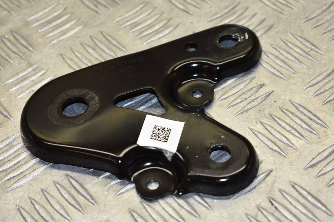 Rear Subframe Right Side Mount Bracket Support