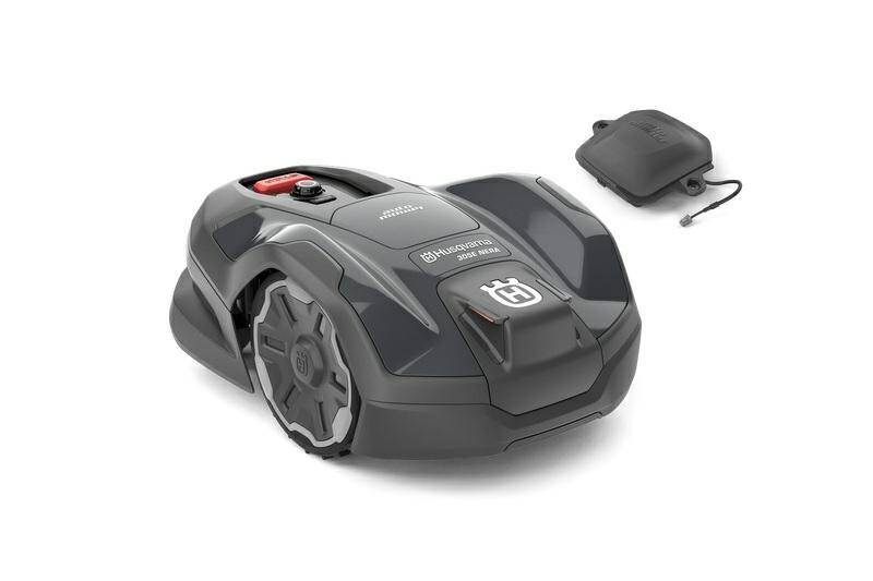 Kosiarka automatyczna HUSQVARNA AUTOMOWER® 305E NERA z technologią bezprzewodową