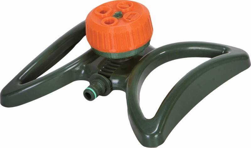 Rotating water sprinkler on stand