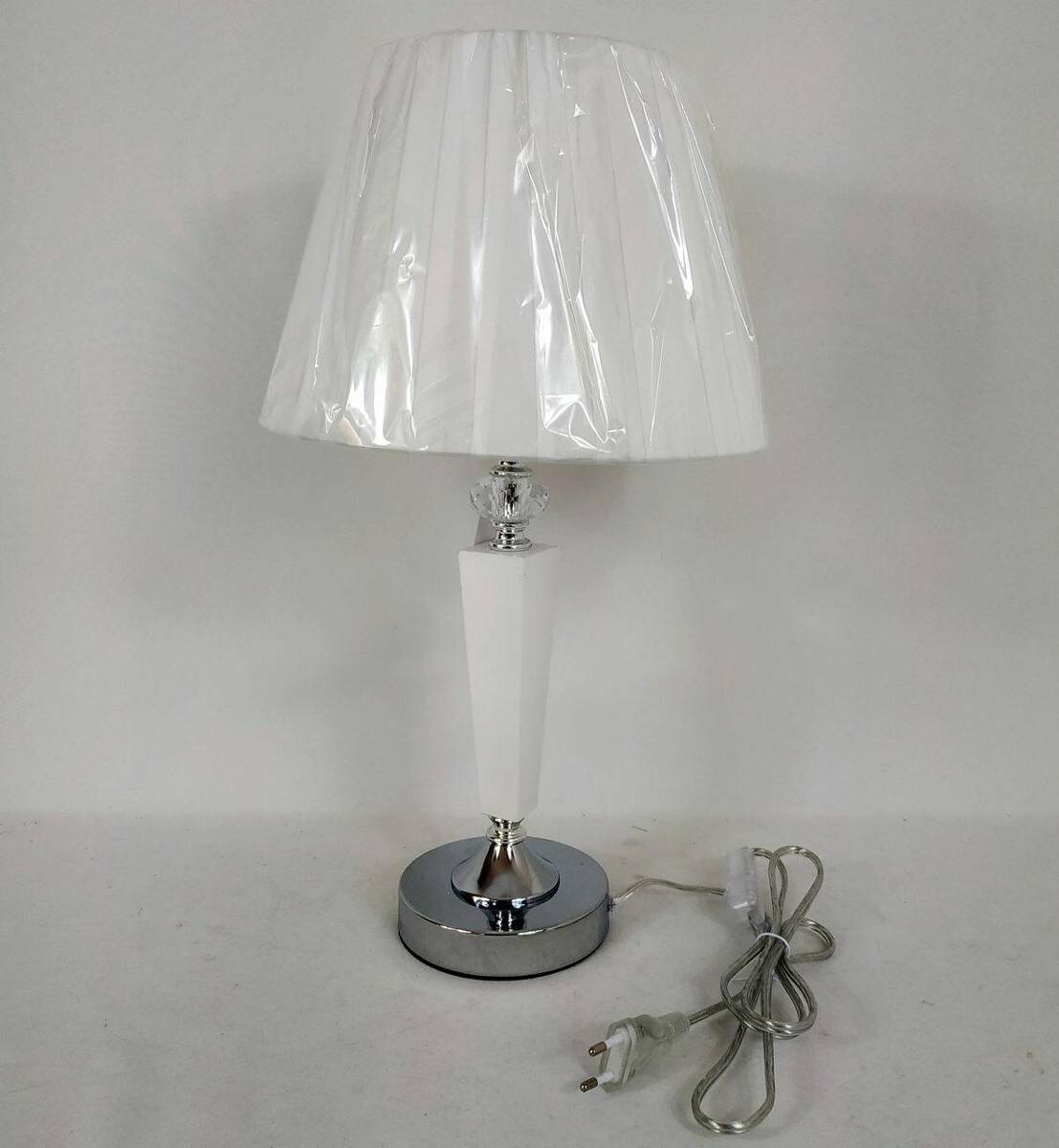 Lampa z abażurem SAC-HJ10480