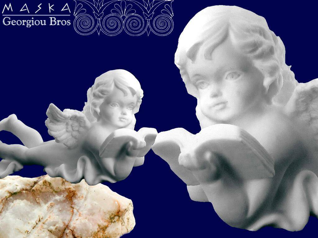 Anioł leżący alabaster