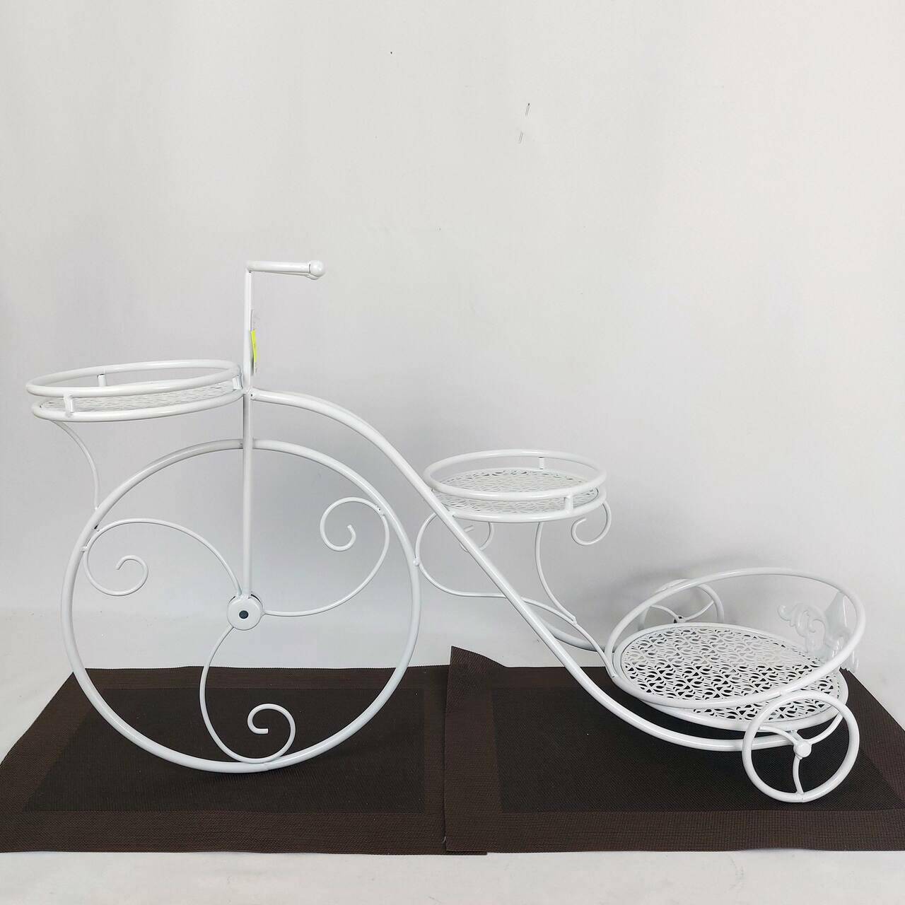 Kwietnik metalowy Rower 78cm Biały