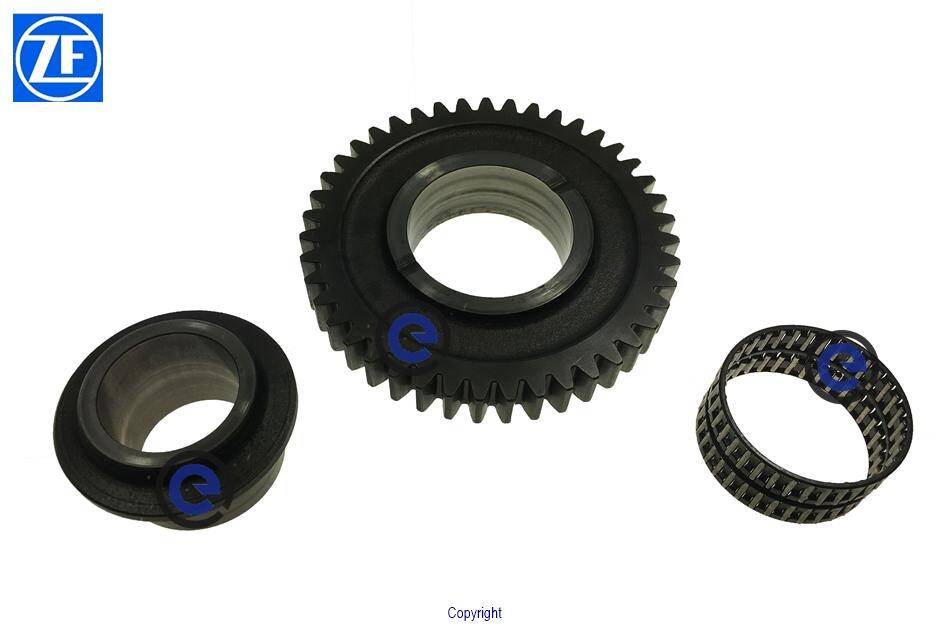 Spur gear + needle cage + sleeve