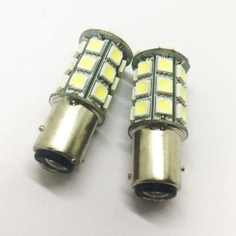 ZARÓWKA WHITE 27SMD 2SZT/KPL