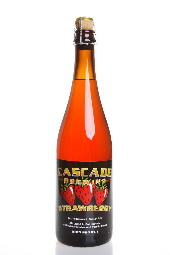 Cascade Strawberry 2015 750 ml (Zdjęcie 1)