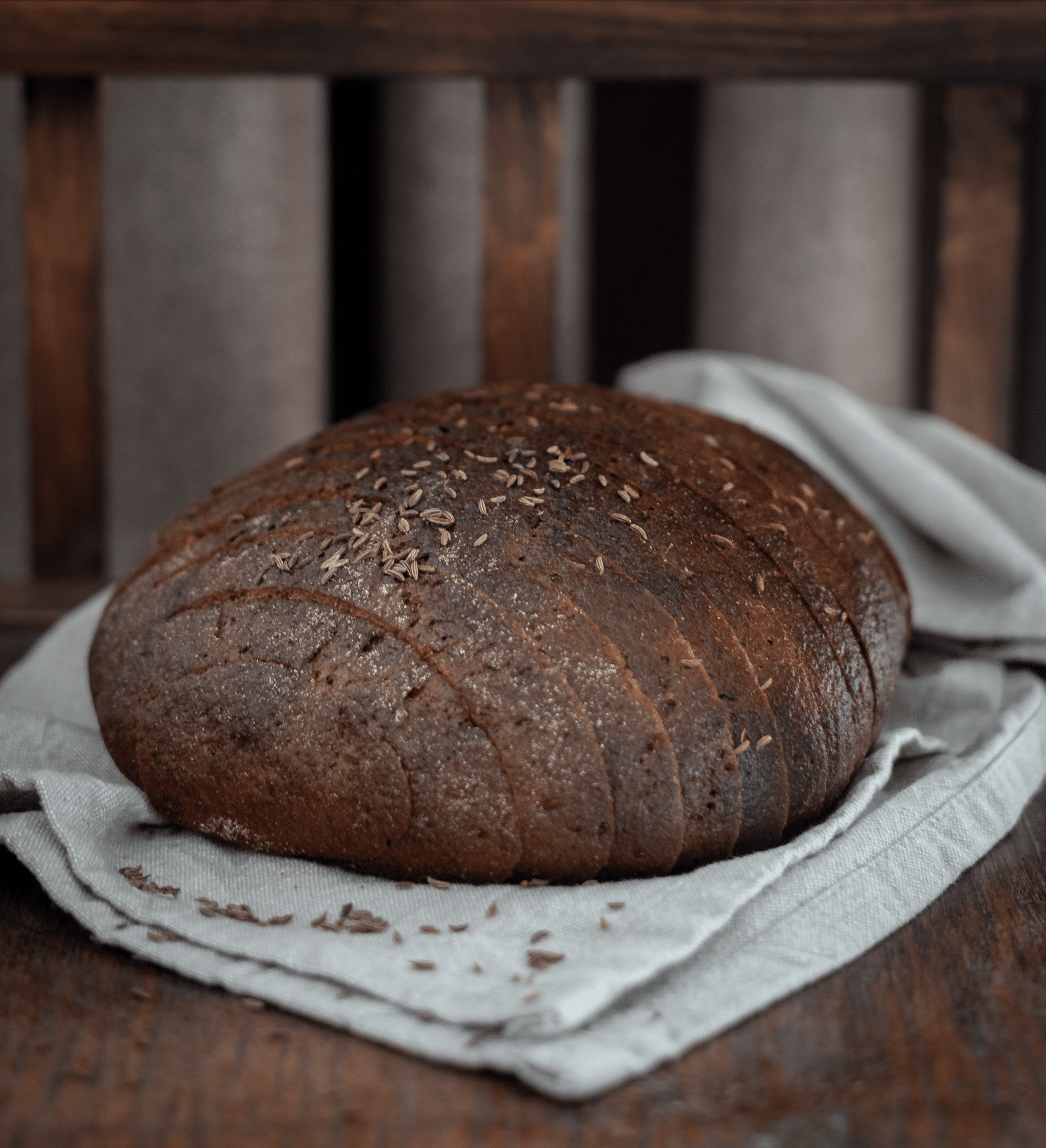 Ciemny chleb gospodyni 650 g. (Zdjęcie 1)