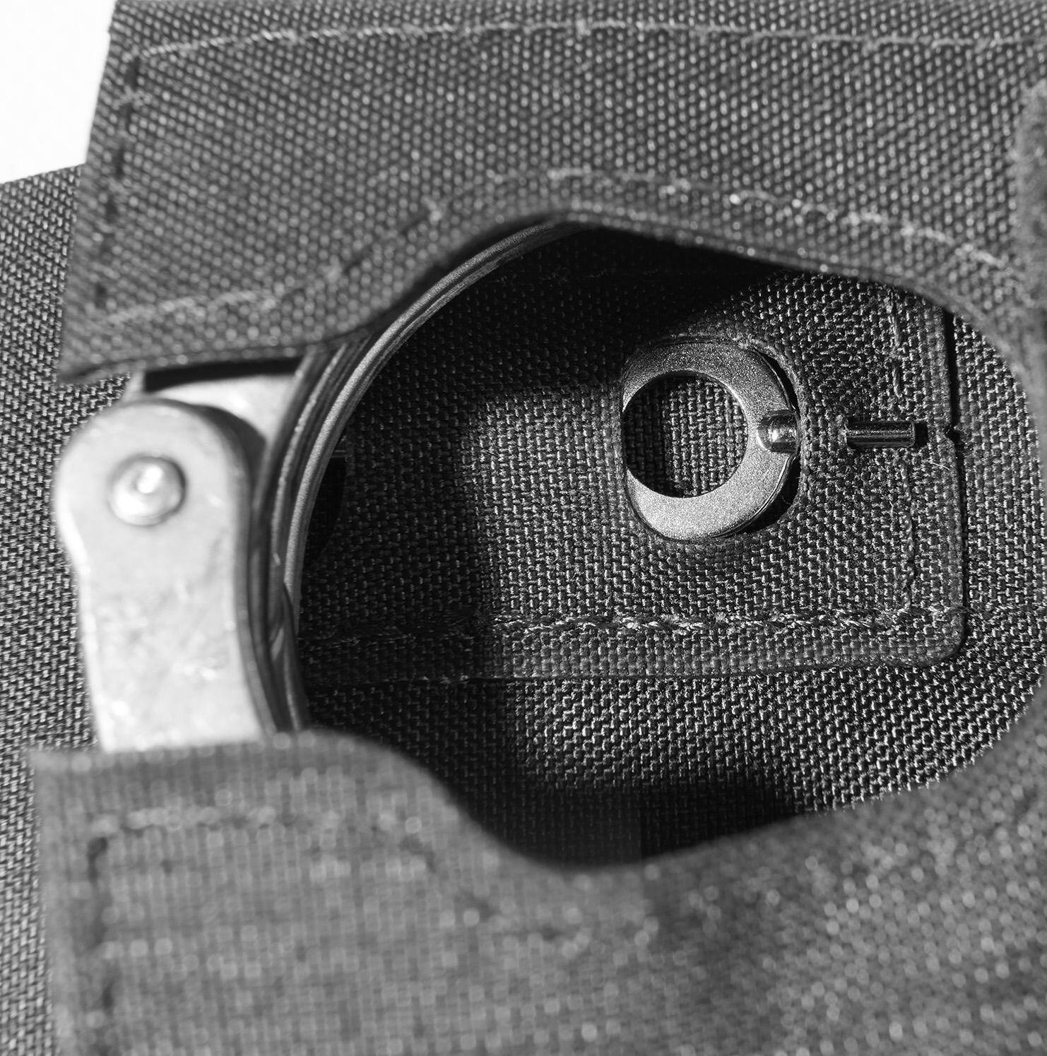 Handcuff Pouch MultiCam Tropic (Zdjęcie 3)