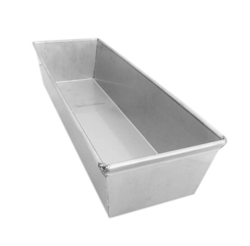 Bread baking mold is a rectangular stainless steel mold, used for baking bread loaves.